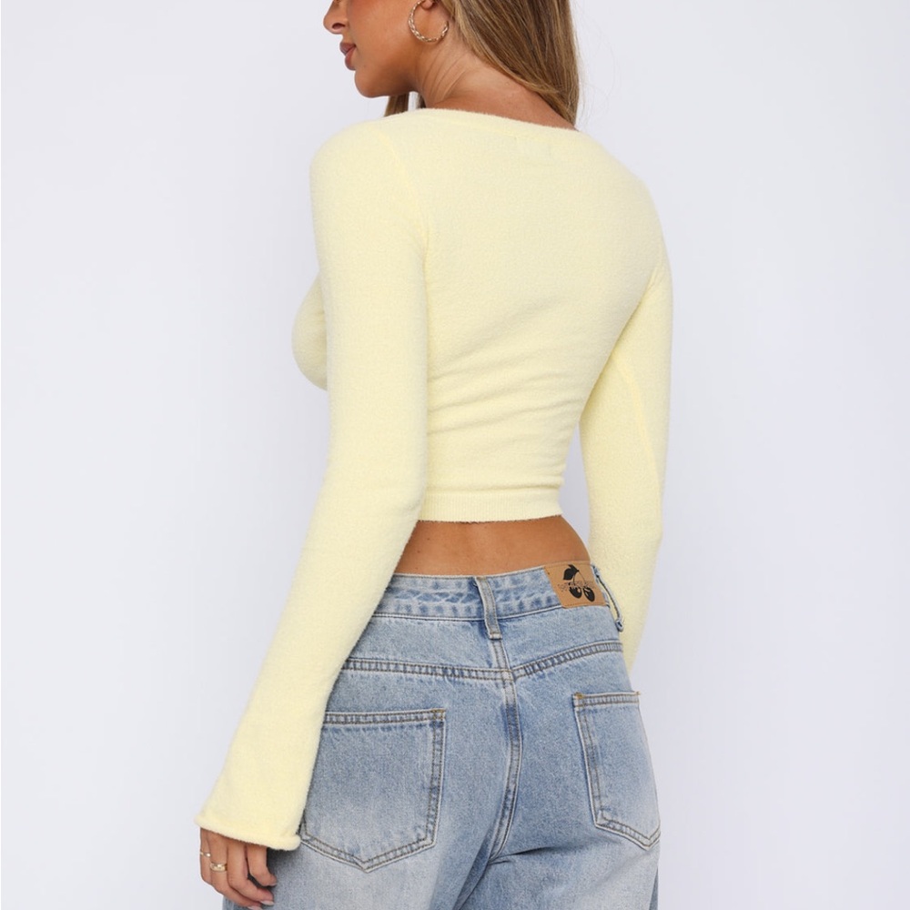 ❌SOLD❌ White Fox Boutique Going On Replay Fitted Cardigan - Picture 5 of 7